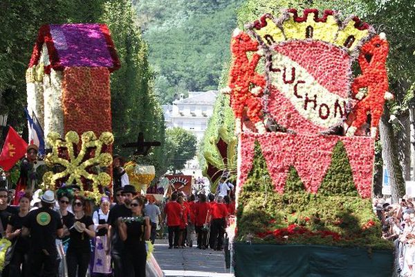 Défilé fête des fleurs Luchon